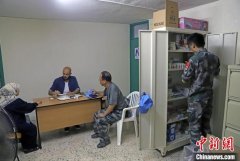 中国赴黎维和部队医疗人员为黎巴嫩民众巡诊